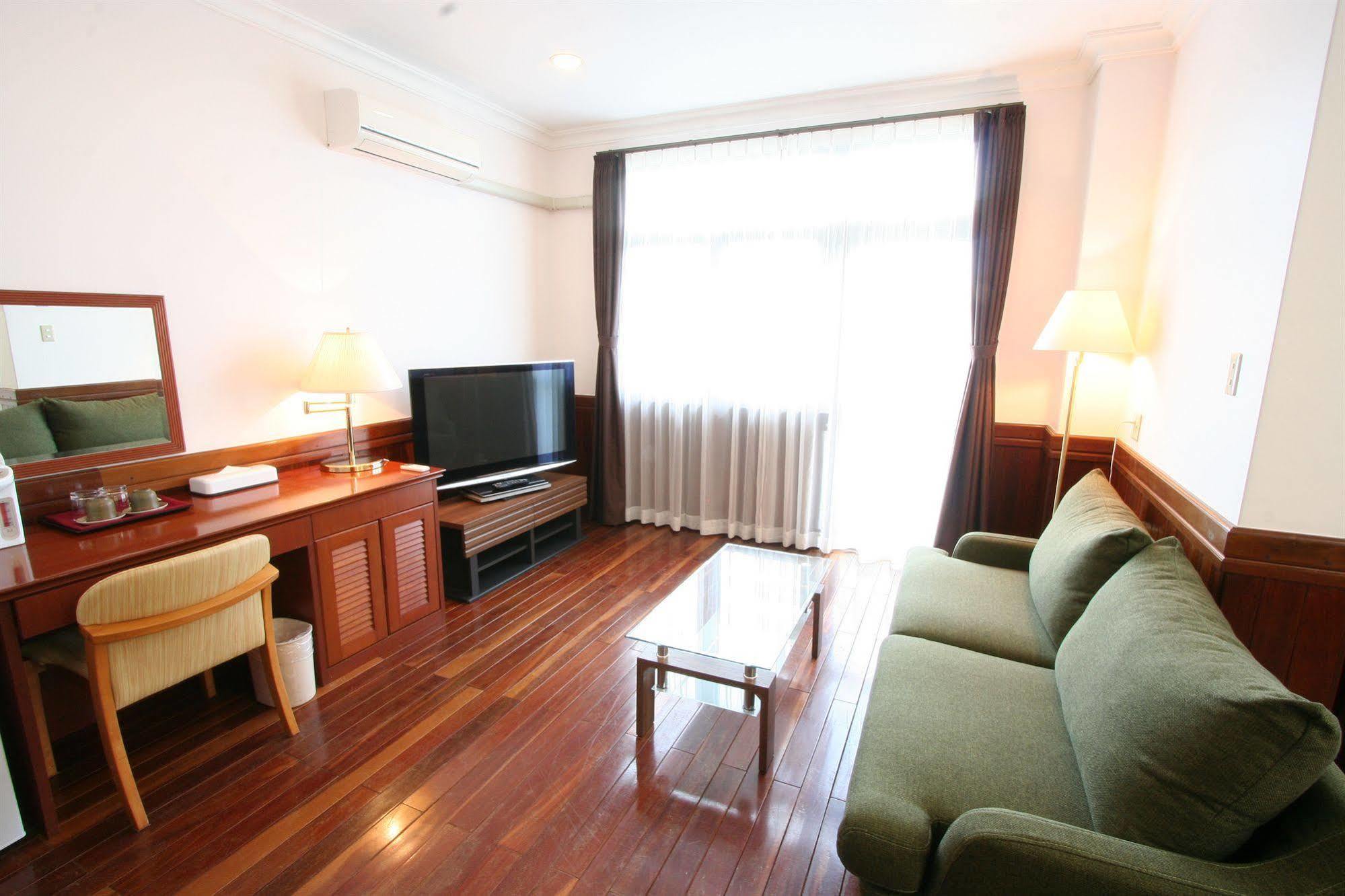 Ada Garden Hotel Okinawa Kunigami Екстер'єр фото