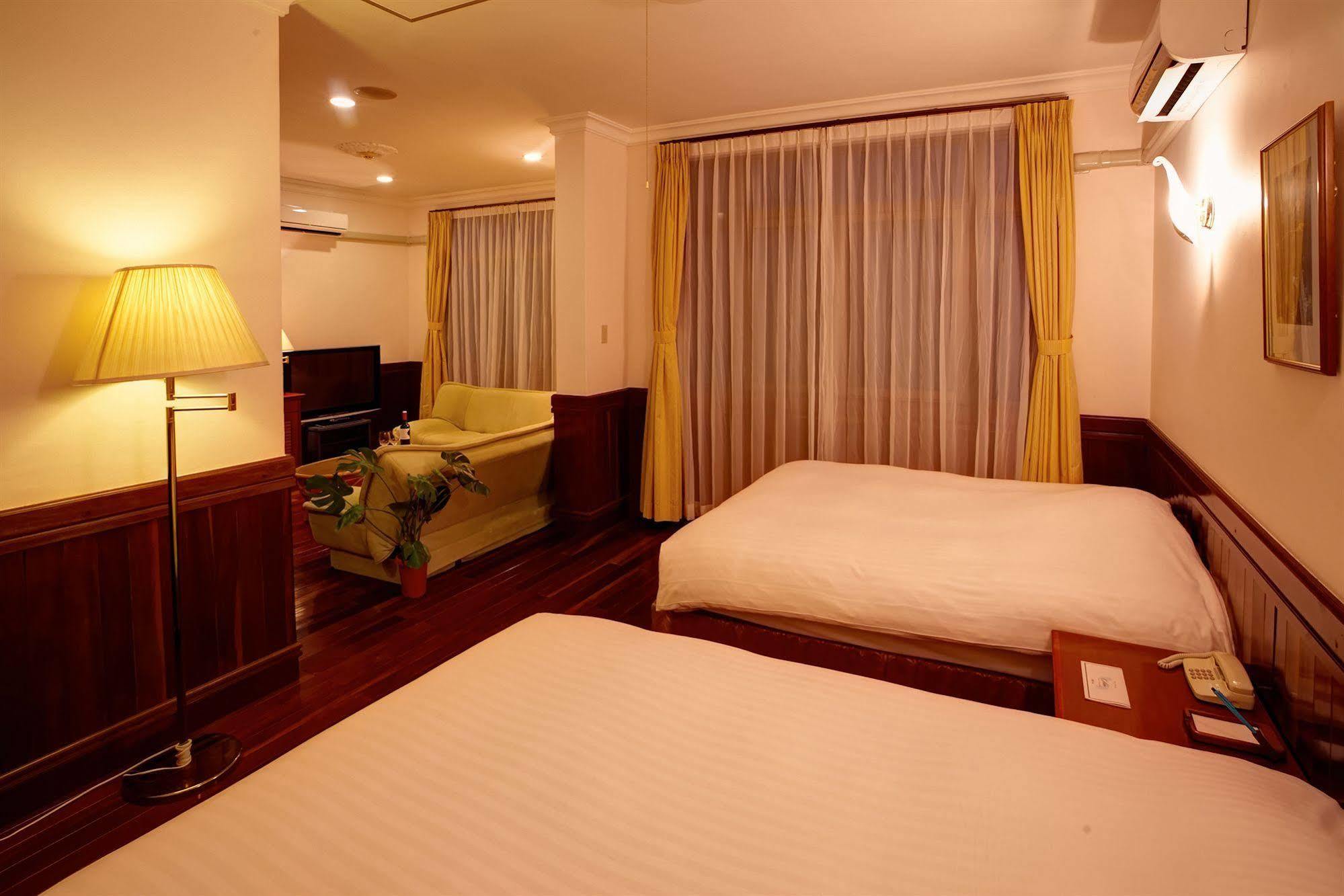Ada Garden Hotel Okinawa Kunigami Екстер'єр фото